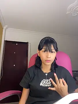 xoxo milk online show from 12-04-25, 05:21