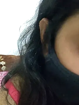 hotestfantasy online show from 10-23-25, 05:44