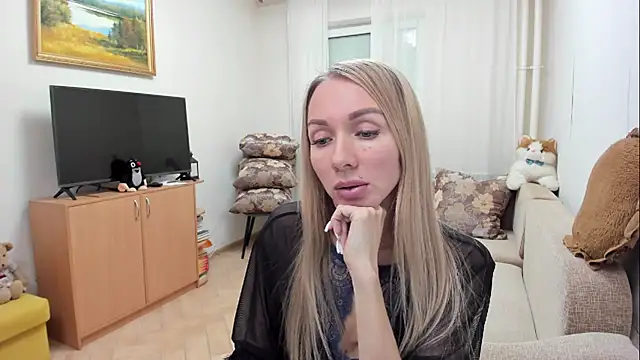 AlisiaCat online show from 03-11-26, 04:46