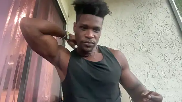 Snapshot of MrDaddyBlackNi9e chatting on 10-06-25, 12:13 MrDaddyBlackNi9e online show from 10-06-25, 12:13