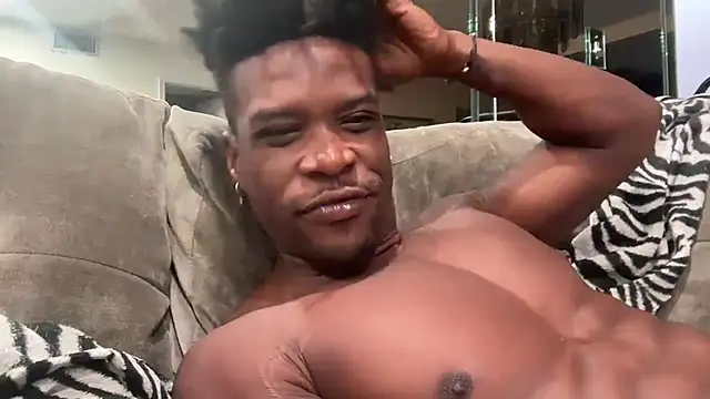 Snapshot of MrDaddyBlackNi9e chatting on 10-16-25, 12:06 MrDaddyBlackNi9e online show from 10-16-25, 12:06