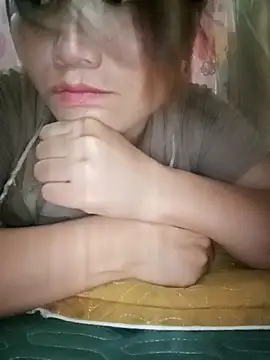 Snapshot of baby-linh001 chatting on 09-24-25, 09:12 baby-linh001 online show from 09-24-25, 09:12