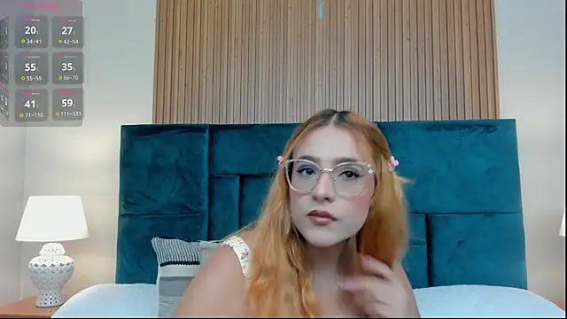 Snapshot of Amber_kiss_ chatting on 07-11-26, 06:32 Amber kiss online show from 07-11-26, 06:32