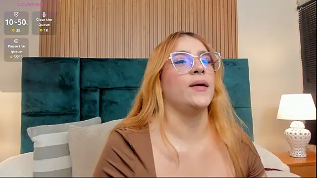 Snapshot of Amber_kiss_ chatting on 07-23-26, 06:39 Amber kiss online show from 07-23-26, 06:39