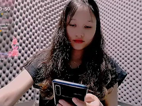 Snapshot of Pipi23_ chatting on 09-21-25, 03:08 Pipi23 online show from 09-21-25, 03:08