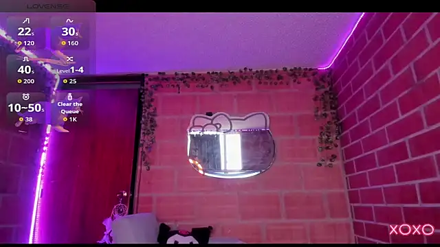 Snapshot of Dark___desire chatting on 09-29-25, 10:25 Dark desire online show from 09-29-25, 10:25