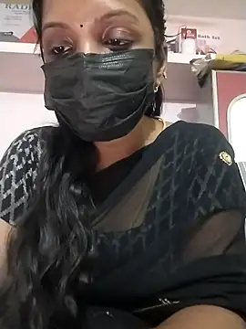 Snapshot of Tamil_Swathi chatting on 11-29-25, 12:19 Tamil Swathi online show from 11-29-25, 12:19