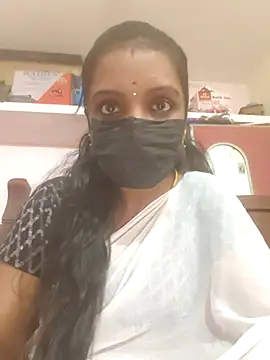 Snapshot of Tamil_Swathi chatting on 02-21-26, 05:08 Tamil Swathi online show from 02-21-26, 05:08