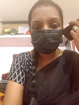 Snapshot of Tamil_Swathi chatting on 03-14-26, 06:08 Tamil Swathi online show from 03-14-26, 06:08