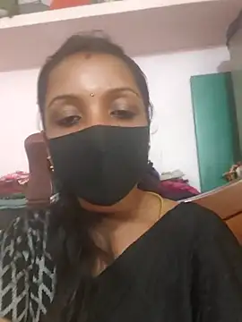 Snapshot of Tamil_Swathi chatting on 03-24-26, 08:41 Tamil Swathi online show from 03-24-26, 08:41