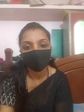 Snapshot of Tamil_Swathi chatting on 03-28-26, 05:18 Tamil Swathi online show from 03-28-26, 05:18