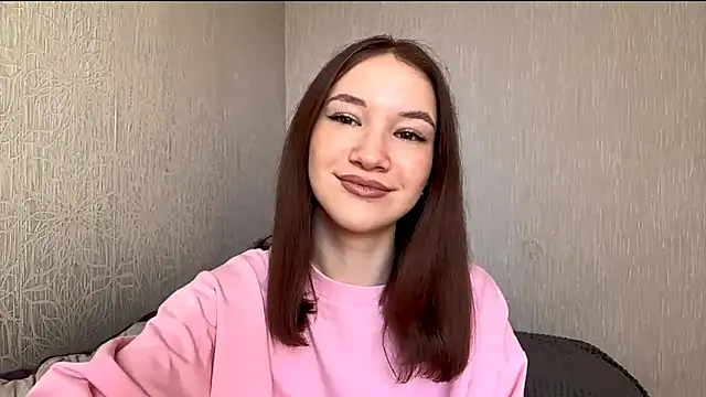 Kimi Kiwi online show from 10-19-25, 05:52