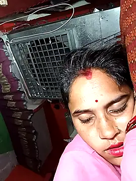 Snapshot of Cuty_sunena chatting on 09-27-25, 06:13 Cuty sunena online show from 09-27-25, 06:13