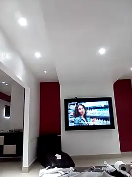 Snapshot of transreyna chatting on 03-01-25, 07:48 transreyna online show from 03-01-25, 07:48