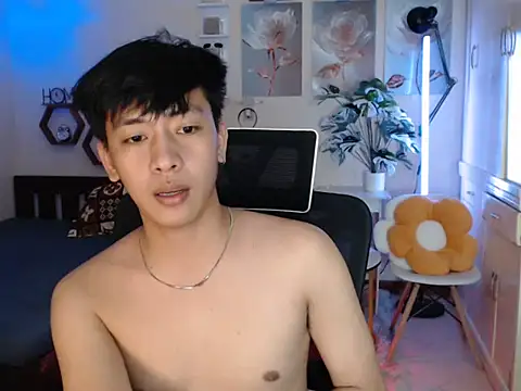 Snapshot of niel_cumshow chatting on 12-18-25, 07:20 niel cumshow online show from 12-18-25, 07:20