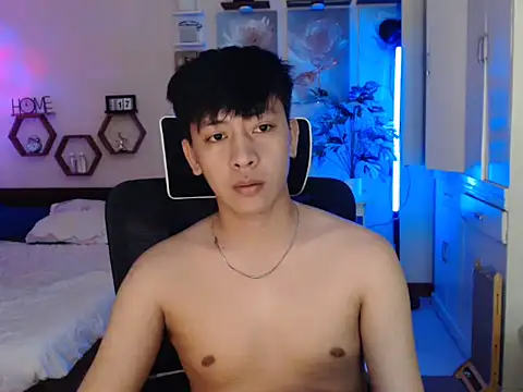 Snapshot of niel_cumshow chatting on 01-13-26, 04:01 niel cumshow online show from 01-13-26, 04:01