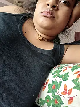 Deborbhavi222 online show from 03-06-26, 09:06