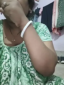 Deborbhavi222 online show from 06-18-26, 04:22