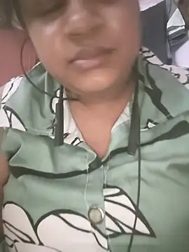 Deborbhavi222 online show from 07-28-26, 02:40