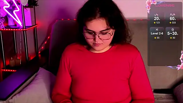  online show from 11-02-25, 04:37