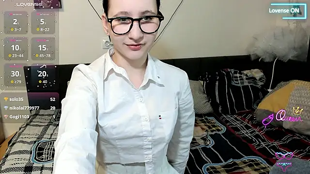 ChristinaFivePlus online show from 01-19-26, 10:19