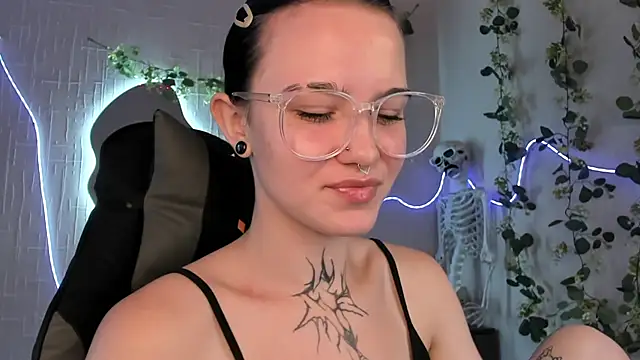 Elastikisss online show from 07-30-26, 11:31