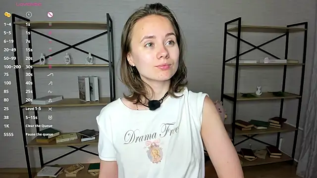 Crysta1Eva  online show from 07-04-26, 07:31