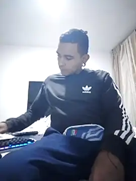 Carlandelli1 online show from 11-12-25, 03:40