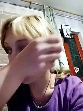 Snapshot of Ponka2011 chatting on 09-21-25, 07:15 Ponka2011 online show from 09-21-25, 07:15