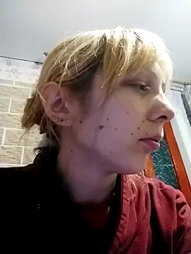 Snapshot of Ponka2011 chatting on 09-24-25, 04:38 Ponka2011 online show from 09-24-25, 04:38