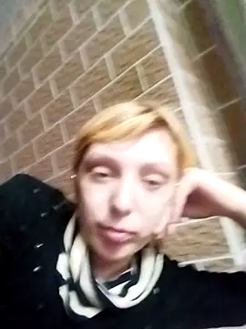 Snapshot of Ponka2011 chatting on 10-29-25, 06:26 Ponka2011 online show from 10-29-25, 06:26