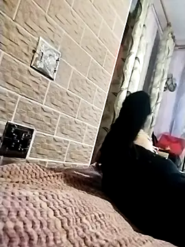 Snapshot of Ponka2011 chatting on 11-25-25, 06:24 Ponka2011 online show from 11-25-25, 06:24