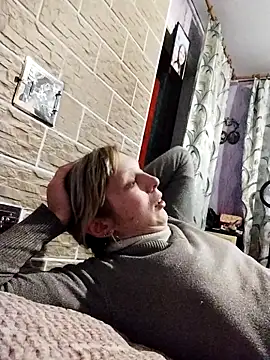 Snapshot of Ponka2011 chatting on 12-18-25, 05:57 Ponka2011 online show from 12-18-25, 05:57