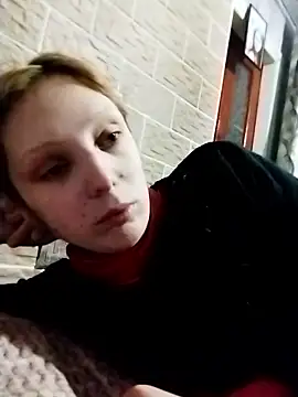 Snapshot of Ponka2011 chatting on 01-12-26, 05:56 Ponka2011 online show from 01-12-26, 05:56