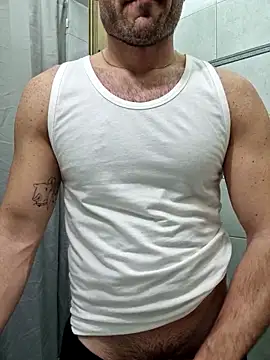 giovan2020 online show from 03-07-26, 03:31