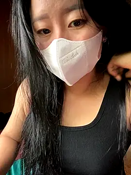 Snapshot of violet-00 chatting on 09-25-25, 12:47 violet-00 online show from 09-25-25, 12:47