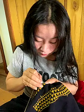 Snapshot of violet-00 chatting on 10-02-25, 01:56 violet-00 online show from 10-02-25, 01:56