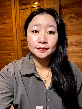 Snapshot of violet-00 chatting on 11-10-25, 01:59 violet-00 online show from 11-10-25, 01:59