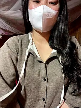 Snapshot of violet-00 chatting on 01-08-26, 10:17 violet-00 online show from 01-08-26, 10:17