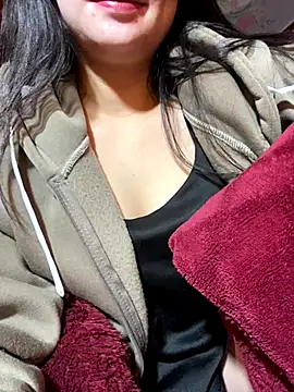 Snapshot of violet-00 chatting on 01-09-26, 01:30 violet-00 online show from 01-09-26, 01:30