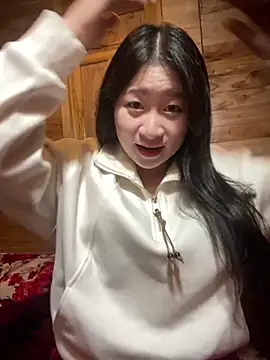 Snapshot of violet-00 chatting on 02-20-26, 02:52 violet-00 online show from 02-20-26, 02:52