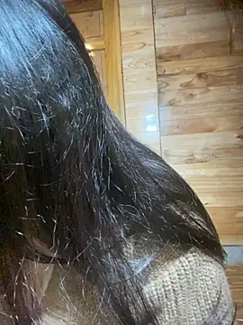 Snapshot of violet-00 chatting on 02-25-26, 01:48 violet-00 online show from 02-25-26, 01:48