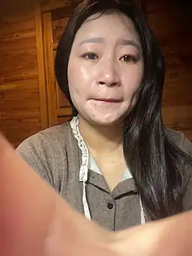 Snapshot of violet-00 chatting on 03-11-26, 01:33 violet-00 online show from 03-11-26, 01:33