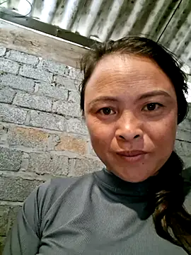 xuxulovezz online show from 09-28-25, 02:28