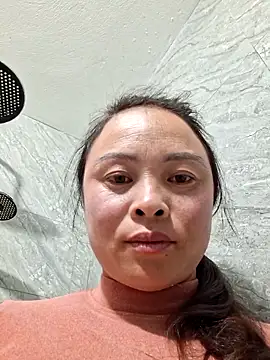 xuxulovezz online show from 11-25-25, 01:00