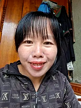 helenzz online show from 11-14-25, 04:55