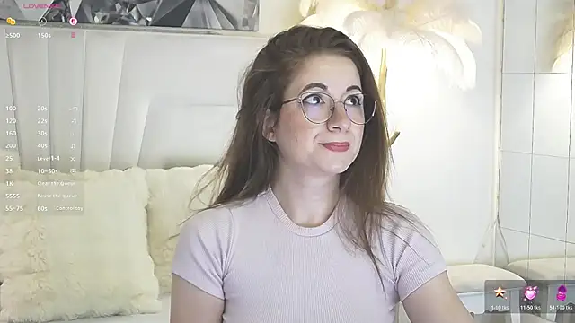 JennaClover online show from 07-19-26, 04:27