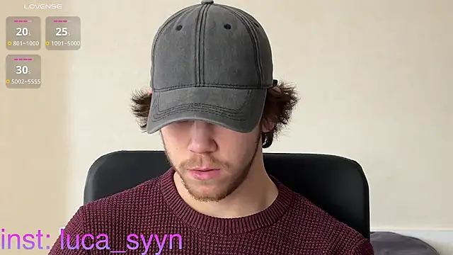 Snapshot of luca_syn chatting on 10-23-25, 08:02 luca syn online show from 10-23-25, 08:02