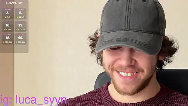 Snapshot of luca_syn chatting on 10-30-25, 06:15 luca syn online show from 10-30-25, 06:15