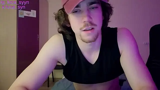 Snapshot of luca_syn chatting on 02-20-26, 07:14 luca syn online show from 02-20-26, 07:14